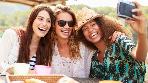 How to Improve Your Social Life and Make New Friends